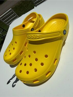 Lemon Yellow Classic Crocs Size 11 Womens / 9 Mens NWT